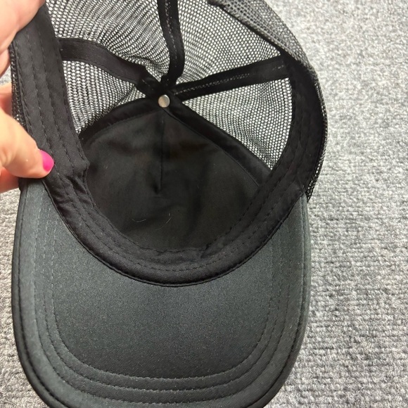 RIPCURL Women’s Black floral tropical SnapBack baseball cap hat One size - Picture 4 of 4